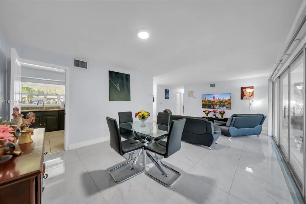 246 SE 44th st Cape Coral, FL 33904
