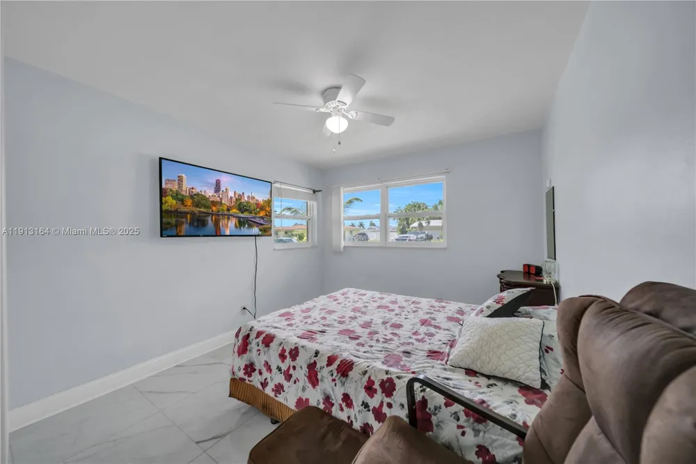 246 SE 44th st Cape Coral, FL 33904
