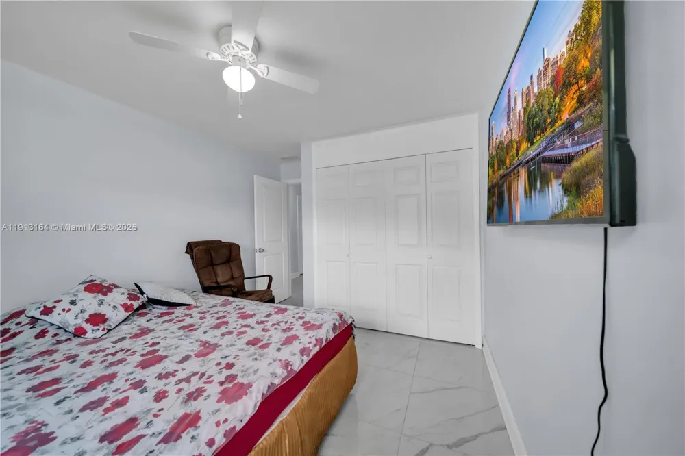 246 SE 44th st Cape Coral, FL 33904