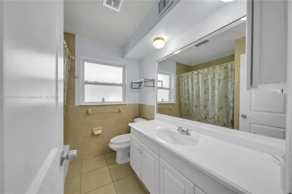 246 SE 44th st Cape Coral, FL 33904