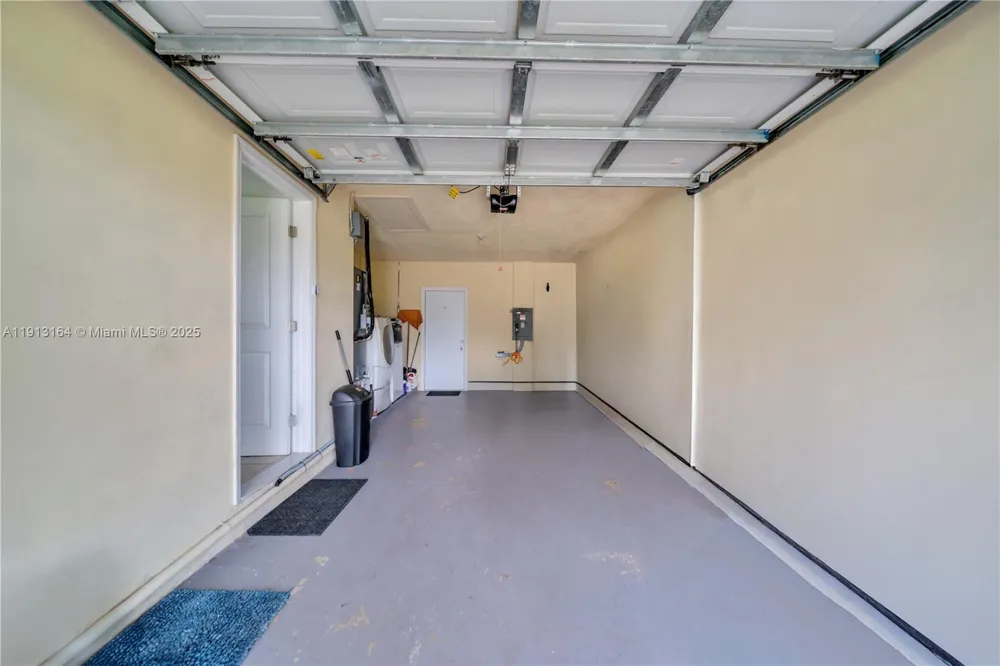 246 SE 44th st Cape Coral, FL 33904