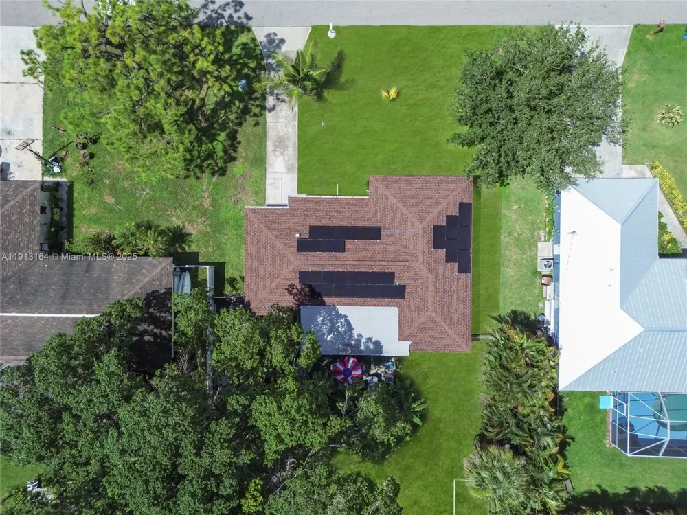 246 SE 44th st Cape Coral, FL 33904