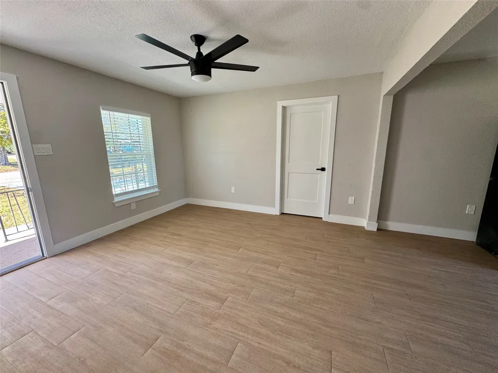 3824 Patman Street Lancaster, TX 75134