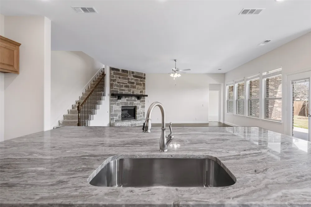 2812 Dolomite Drive Sherman, TX 75092