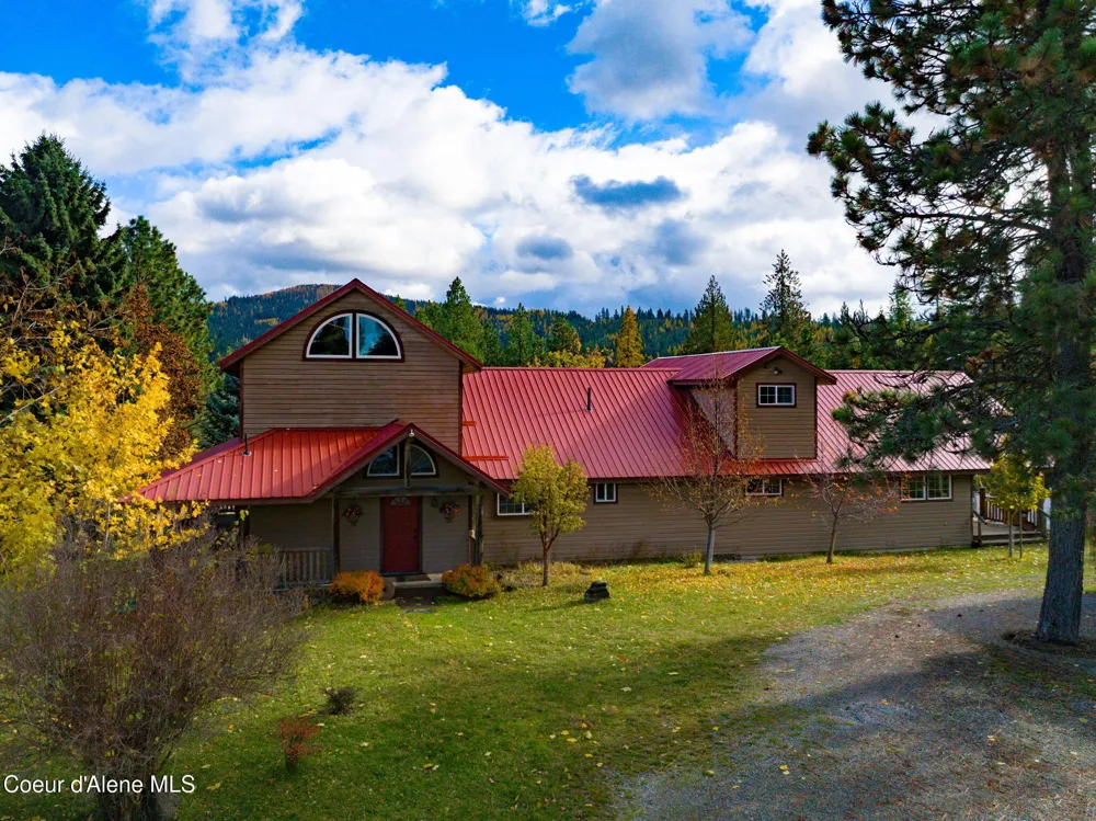 6584 E Burma Road Harrison, ID 83833