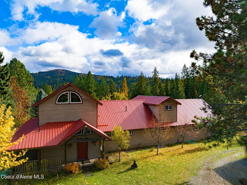 6584 E Burma Road Harrison, ID 83833