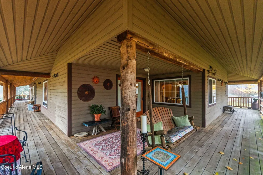 6584 E Burma Road Harrison, ID 83833