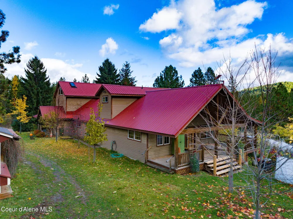 6584 E Burma Road Harrison, ID 83833