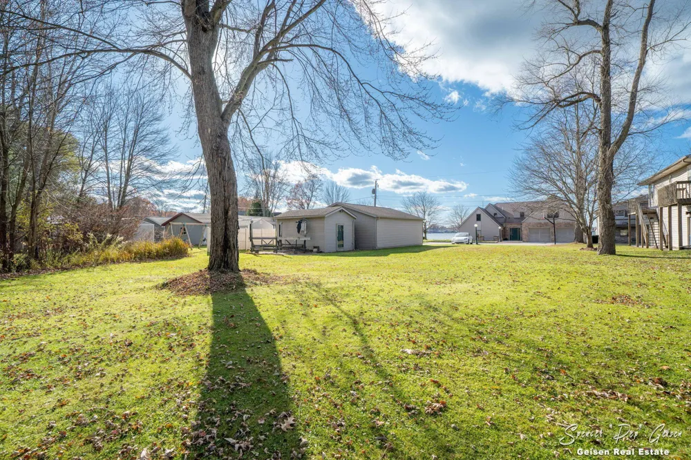 8591 Hidden Trail Orleans, MI 48865