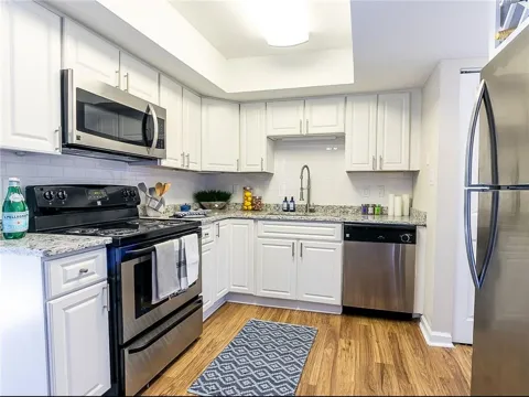 1500 Harbor Landing #1300-1306