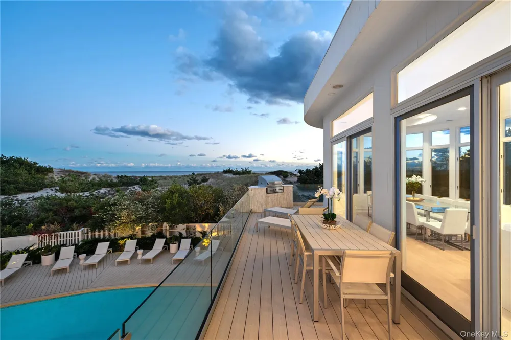 9 MITCHELL DUNES LANE Amagansett, NY 11930