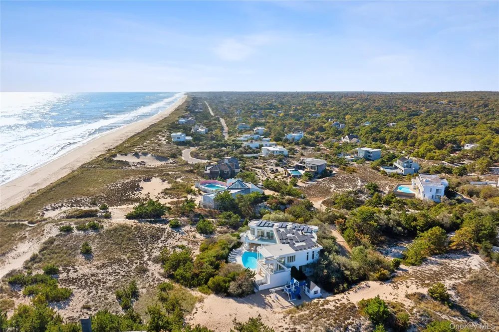 9 MITCHELL DUNES LANE Amagansett, NY 11930