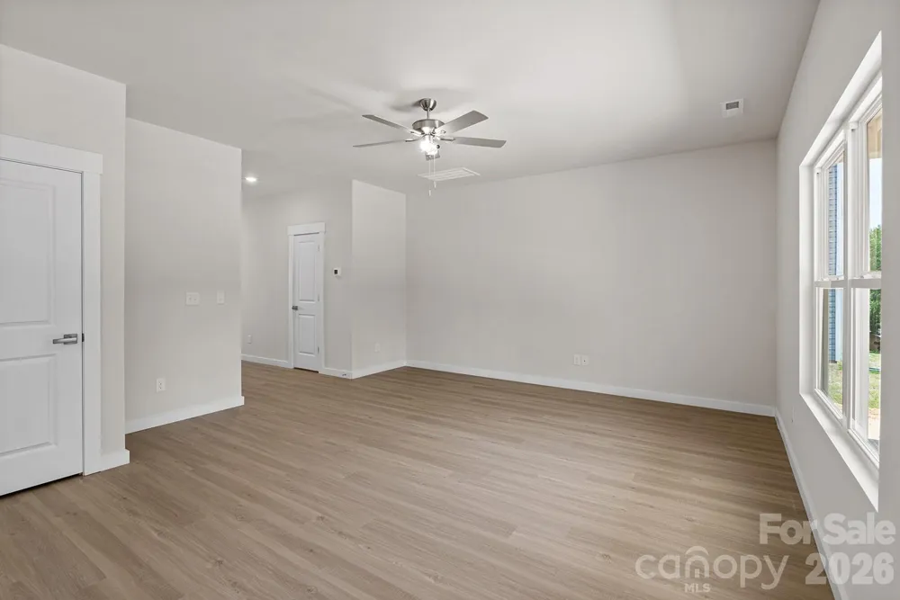 3435 Robindale Drive Winston Salem, NC 27107