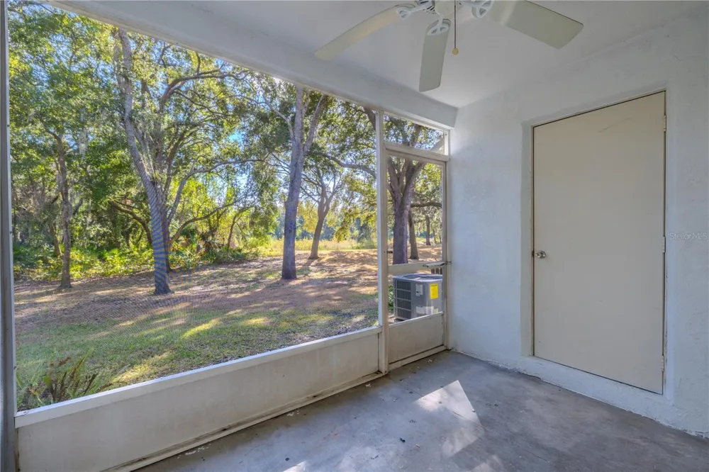 2432 LAKE WOODBERRY CIRCLE Brandon, FL 33510