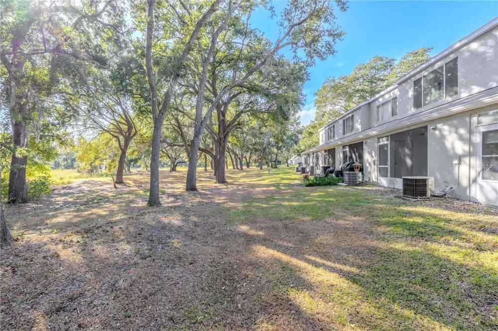 2432 LAKE WOODBERRY CIRCLE Brandon, FL 33510