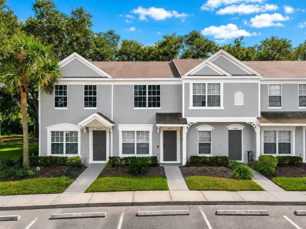 2432 LAKE WOODBERRY CIRCLE Brandon, FL 33510