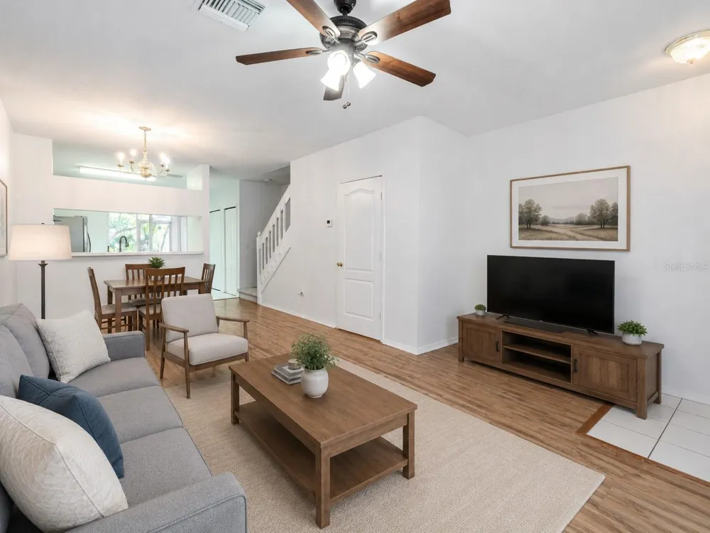 2432 LAKE WOODBERRY CIRCLE Brandon, FL 33510