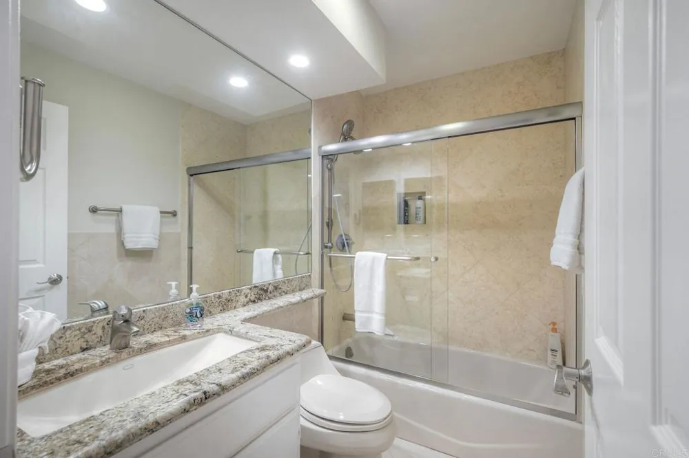 400 Pacific St #314 Oceanside, CA 92054