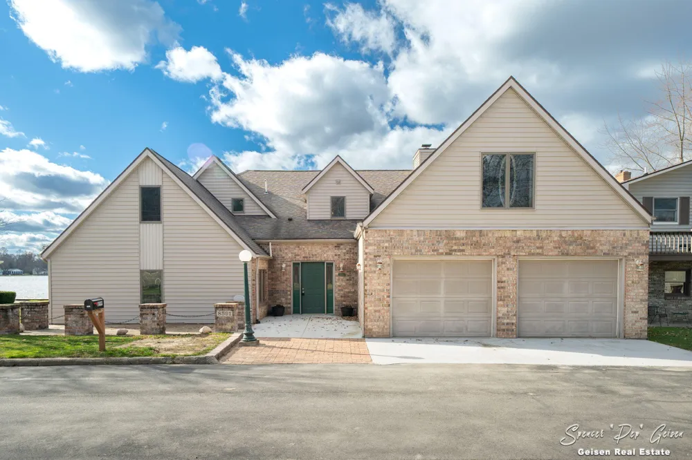 8591 Hidden Trail Orleans Township, MI 48865