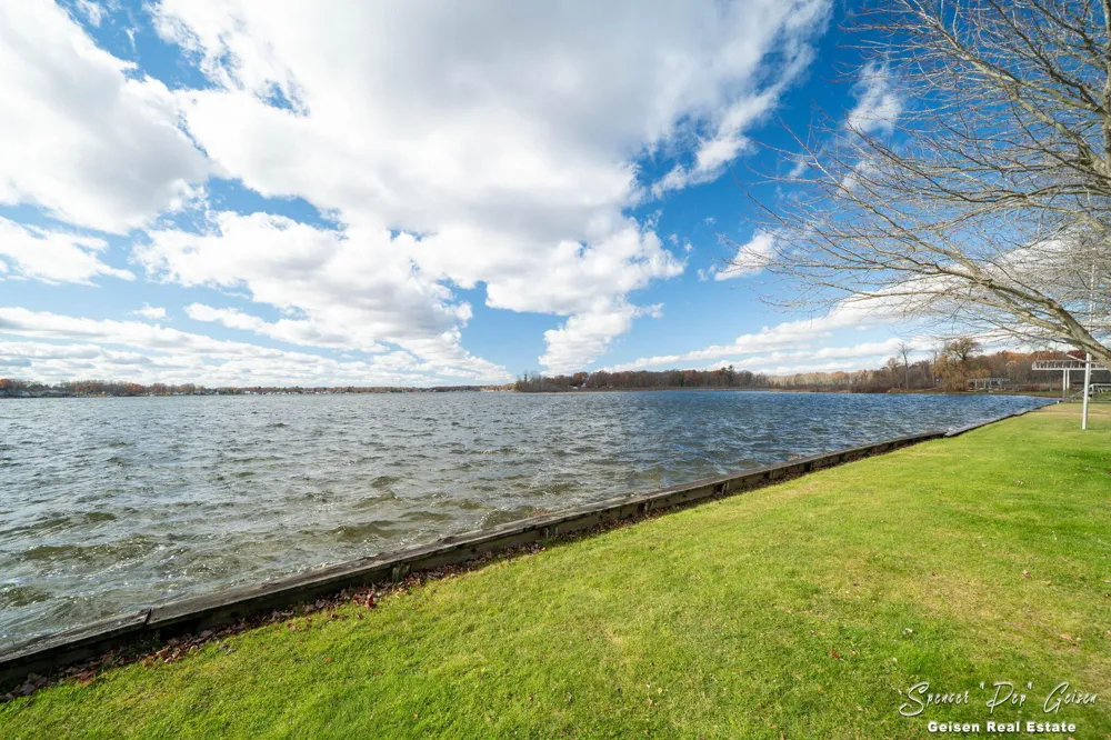 8591 Hidden Trail Orleans Township, MI 48865