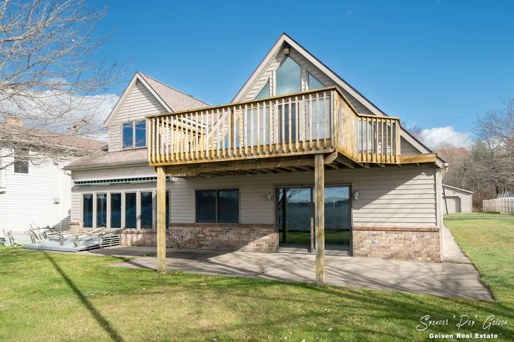 8591 Hidden Trail Orleans Township, MI 48865