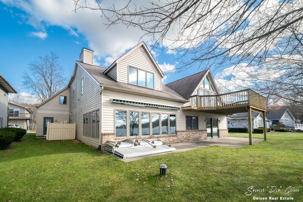8591 Hidden Trail Orleans Township, MI 48865