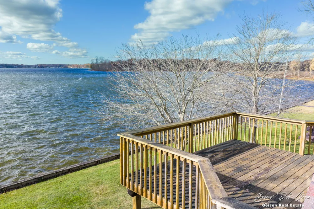 8591 Hidden Trail Orleans Township, MI 48865