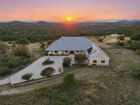 450 Threadgill Ranch Road