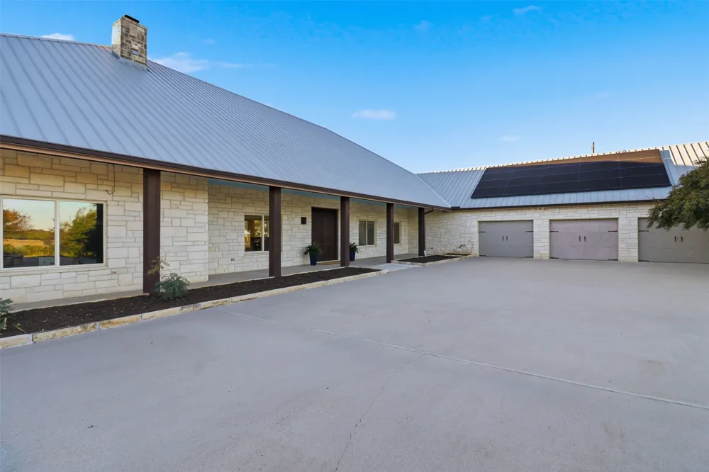 450 Threadgill Ranch Road Burnet, TX 78611
