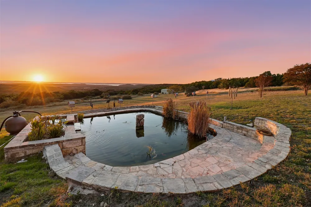 450 Threadgill Ranch Road Burnet, TX 78611
