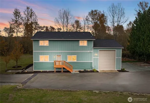 907 Orting Kapowsin Highway E