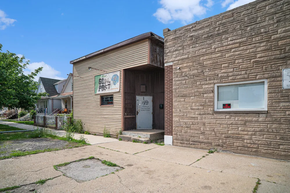 604 W 151st Street East Chicago, IN 46312