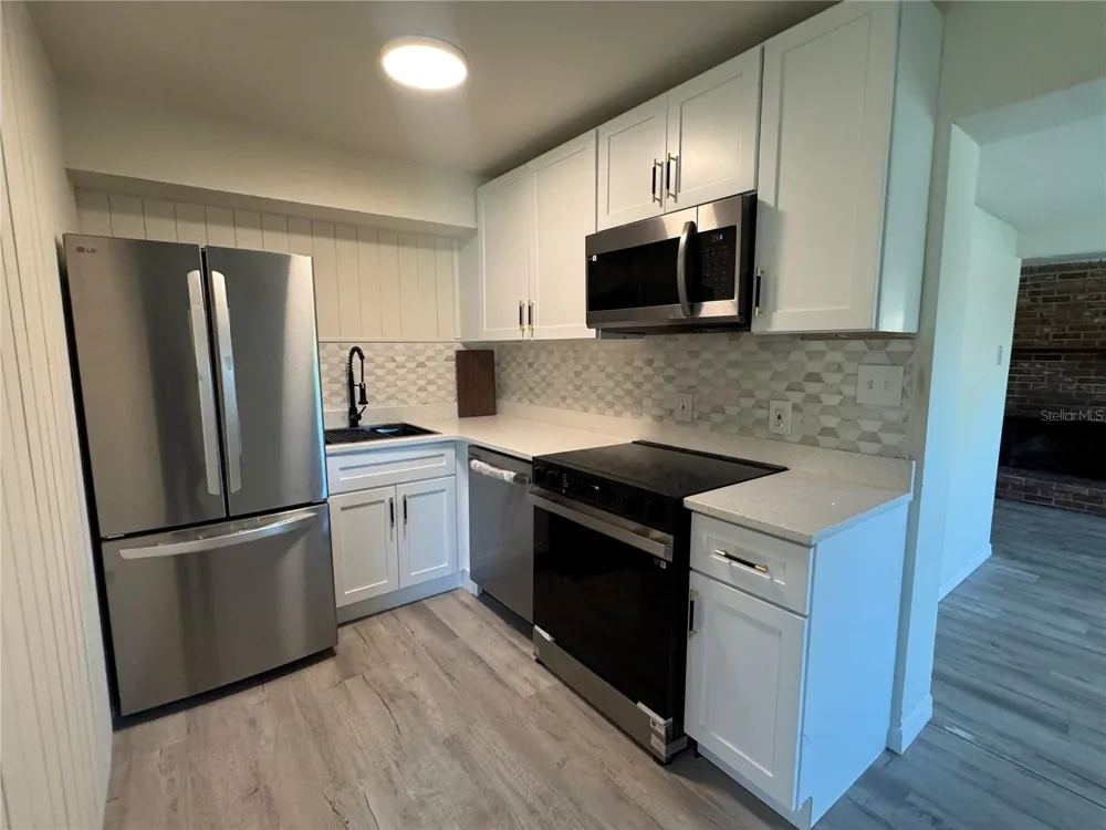 7224 VALIANT COURT Orlando, FL 32818