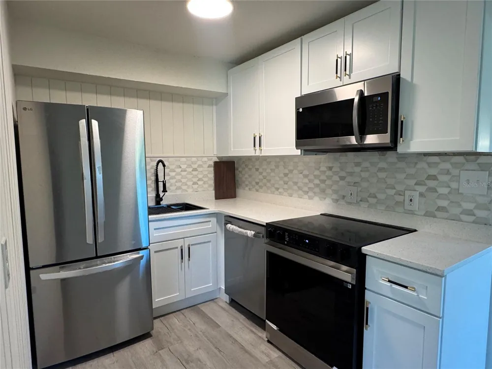7224 VALIANT COURT Orlando, FL 32818