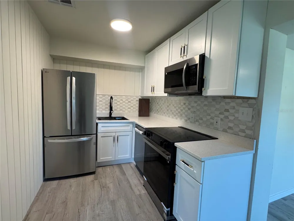7224 VALIANT COURT Orlando, FL 32818