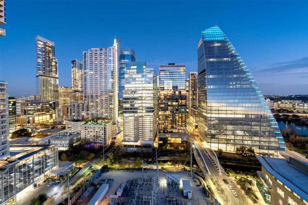 222 West Avenue #2201 Austin, TX 78701