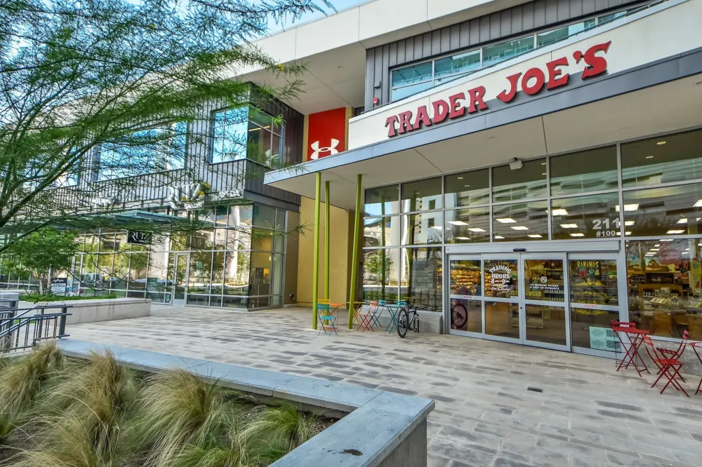 222 West Avenue #2201 Austin, TX 78701