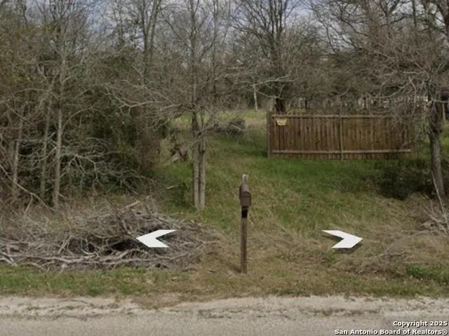 156 lba Bastrop, TX 78602