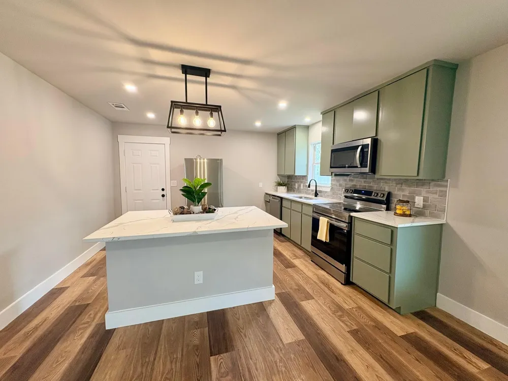 1902 Fannin Avenue Cameron, TX 76520