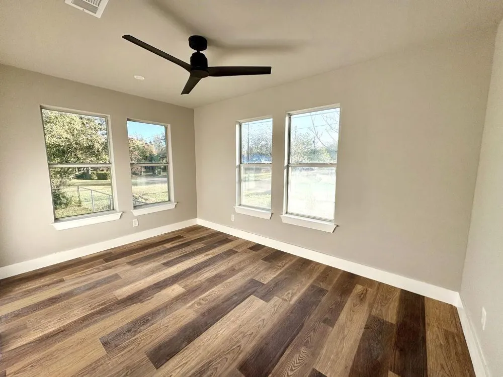 1902 Fannin Avenue Cameron, TX 76520