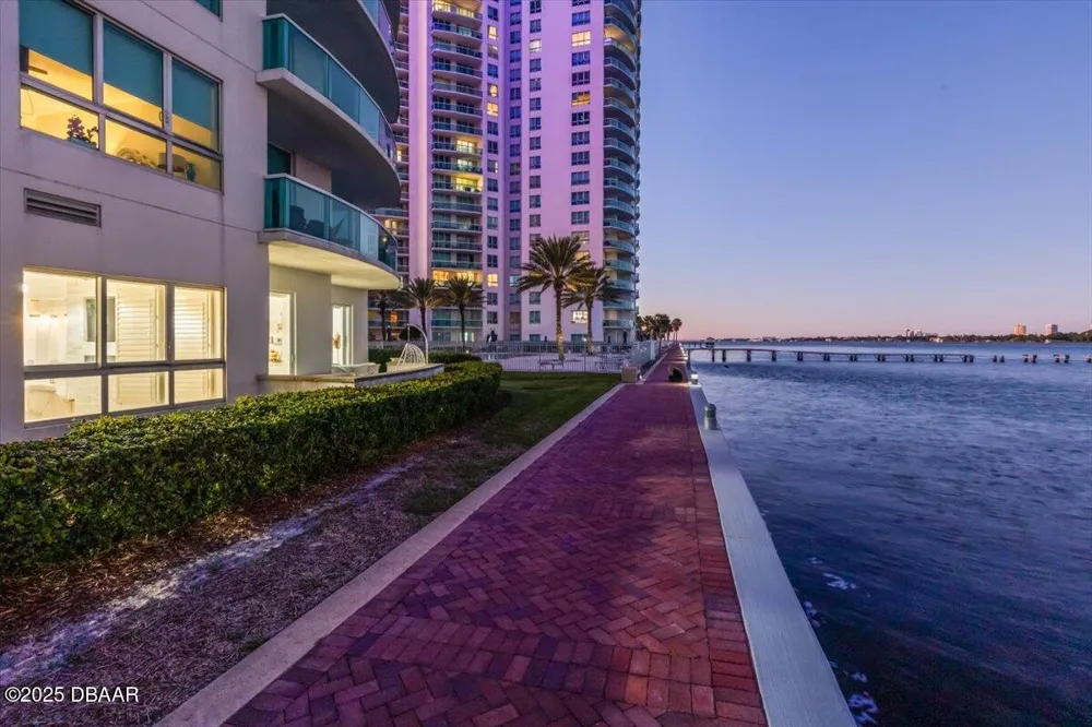 231 Riverside Drive #102 Holly Hill, FL 32117