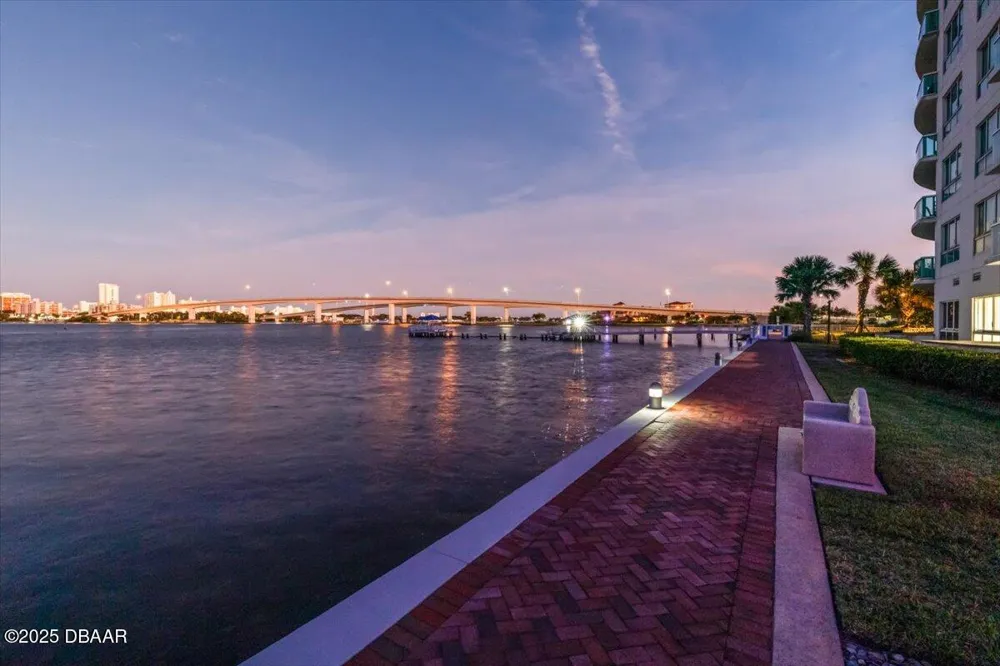 231 Riverside Drive #102 Holly Hill, FL 32117