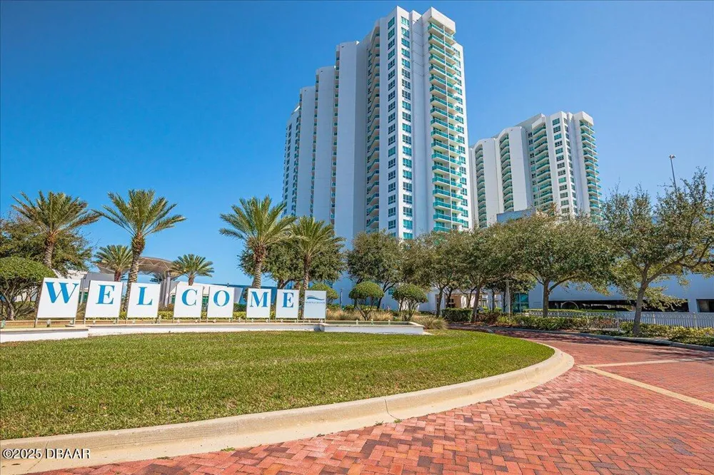 231 Riverside Drive #102 Holly Hill, FL 32117