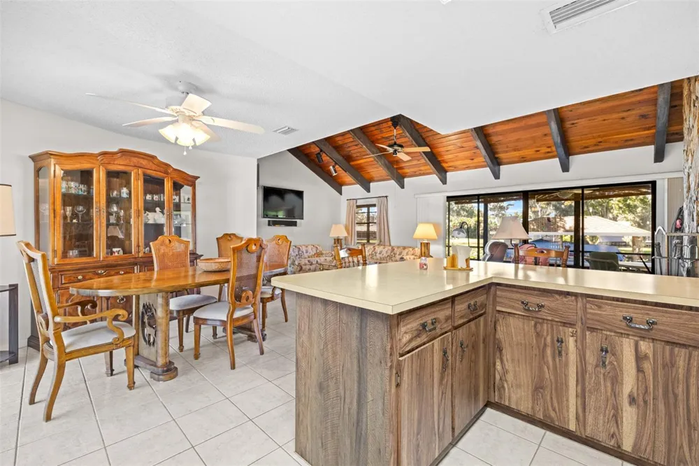 623 RACOON LANE Lorida, FL 33857