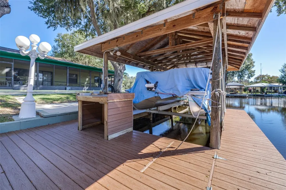 623 RACOON LANE Lorida, FL 33857