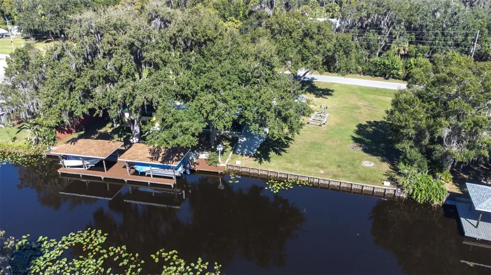 623 RACOON LANE Lorida, FL 33857