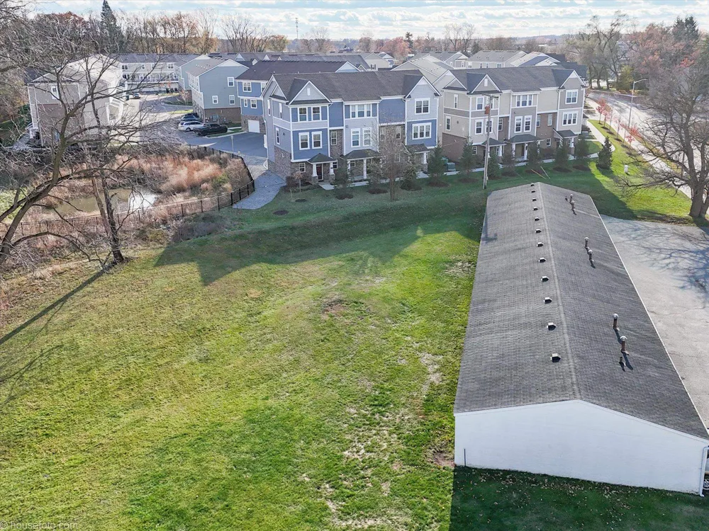 660 Flint Road Brighton City, MI 48116