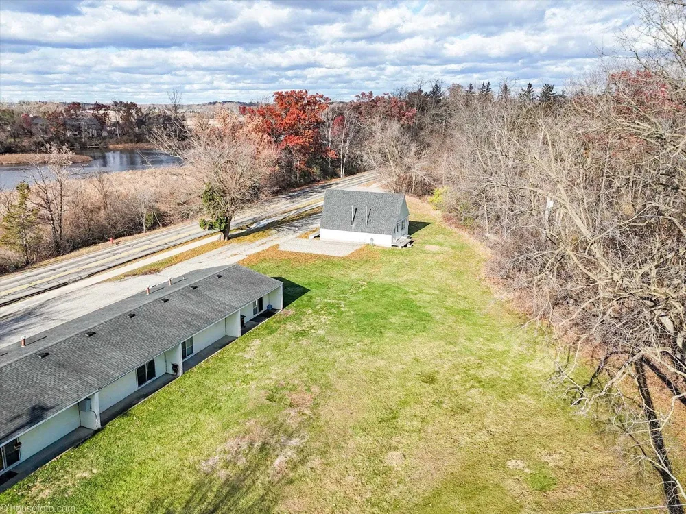 660 Flint Road Brighton City, MI 48116