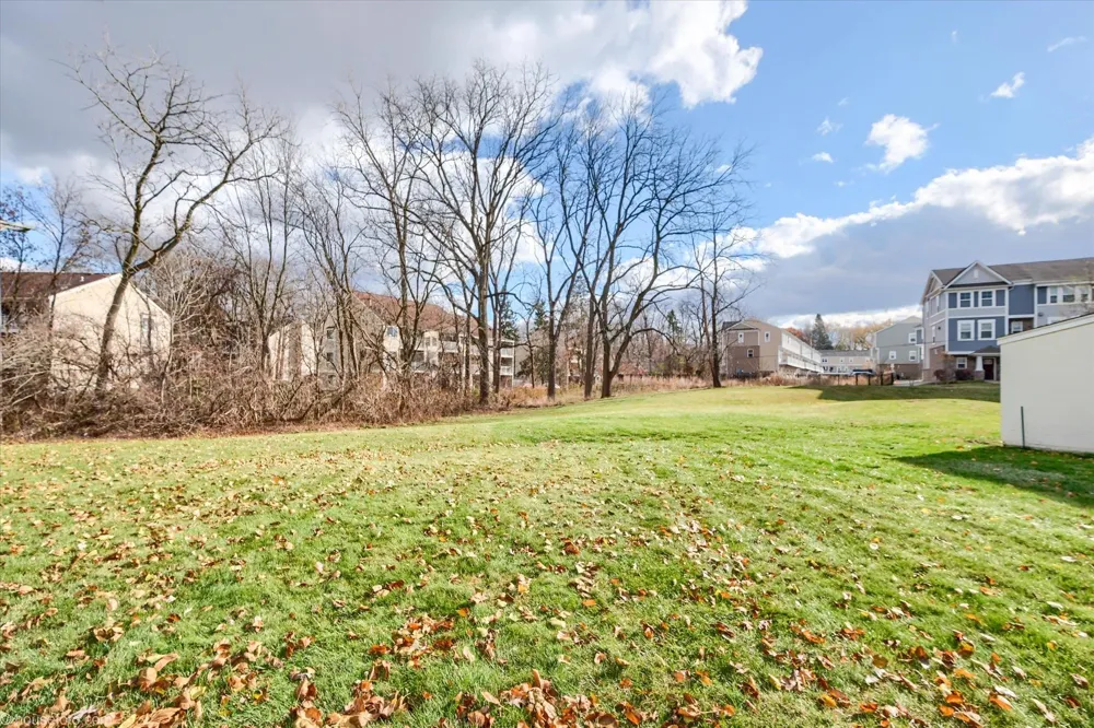 660 Flint Road Brighton City, MI 48116