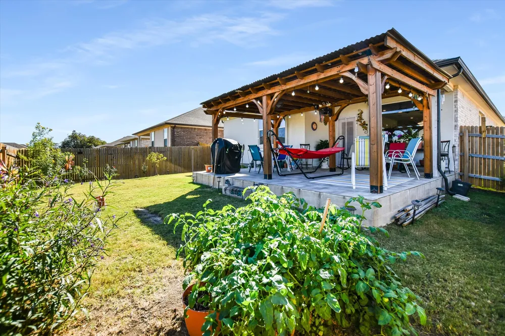 213 Brooklyn Drive Georgetown, TX 78626